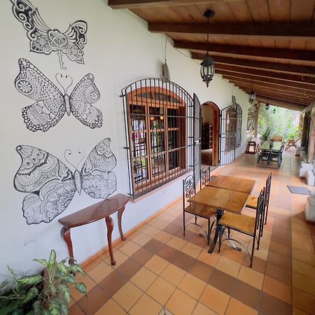 Jardin Cafe Hotel & Restaurant Грасіас Екстер'єр фото