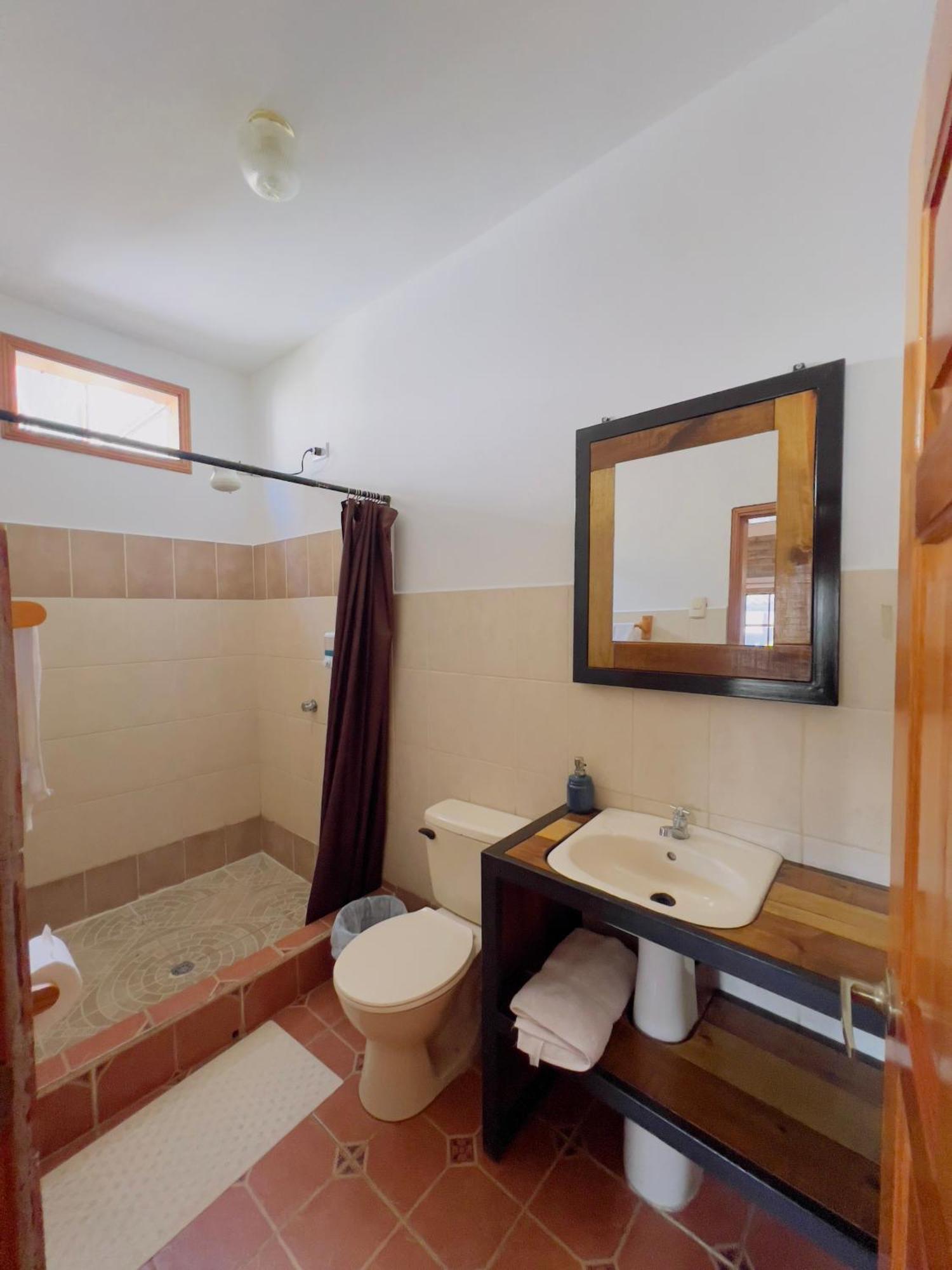 Jardin Cafe Hotel & Restaurant Грасіас Екстер'єр фото