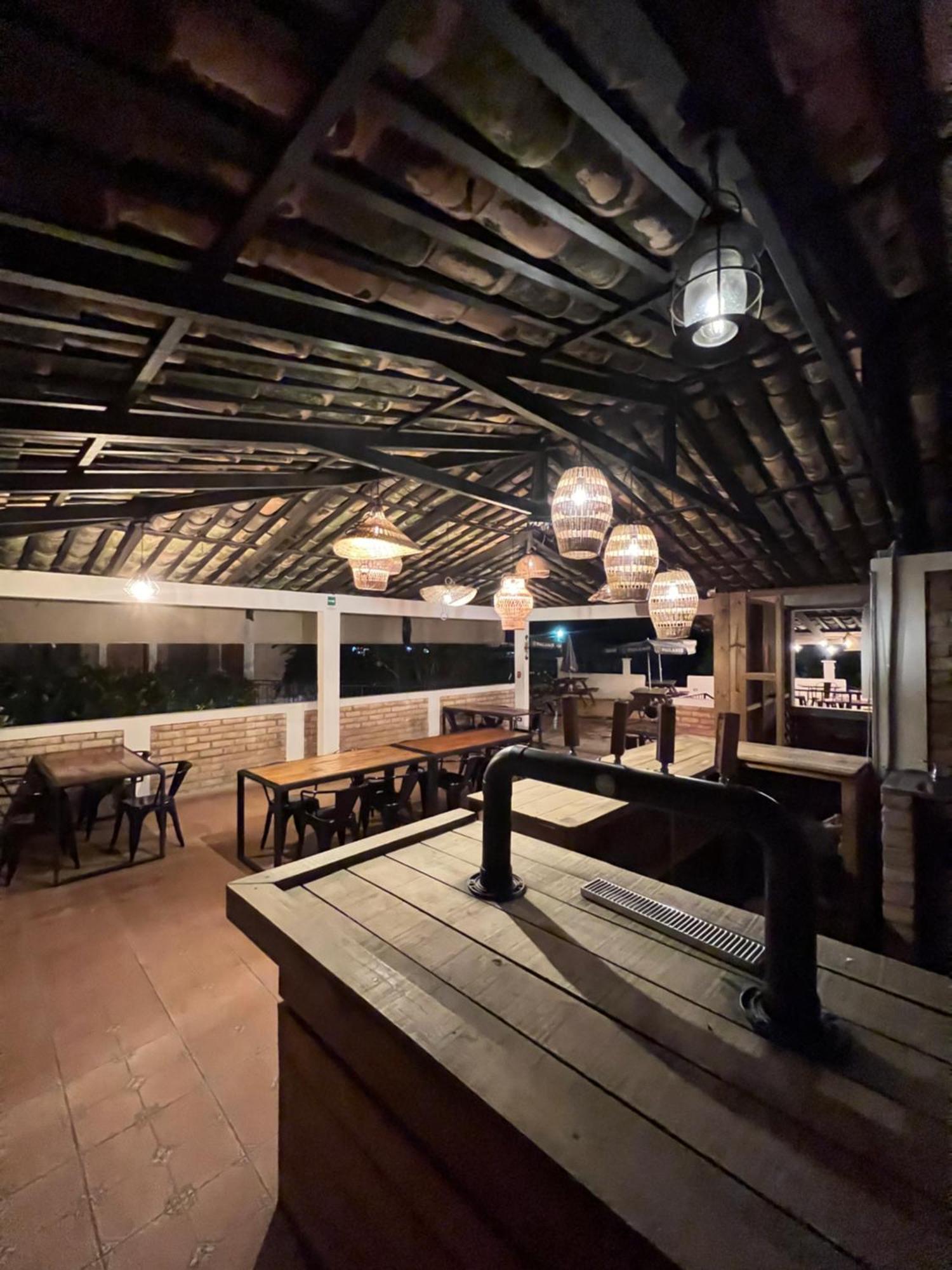 Jardin Cafe Hotel & Restaurant Грасіас Екстер'єр фото